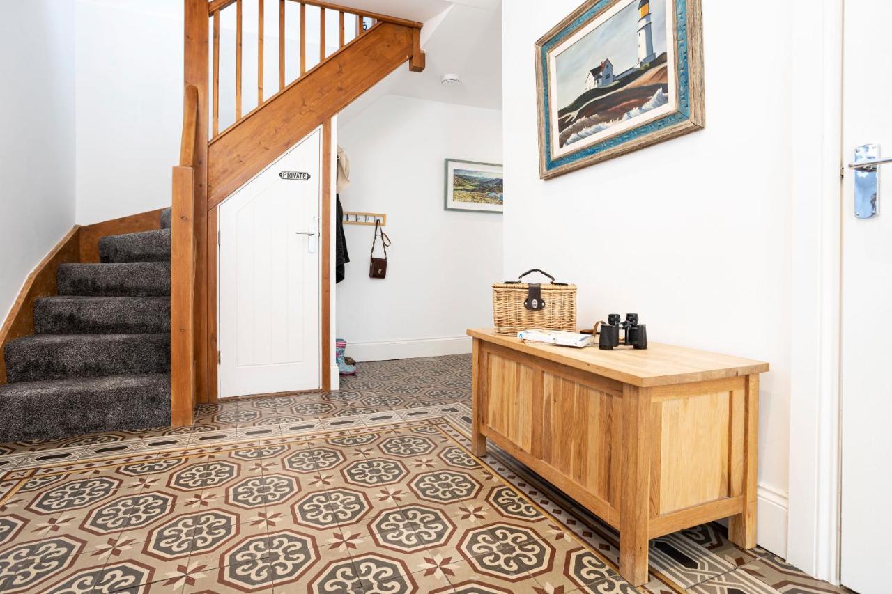 Finest Retreats - Lighthouse Cottage Rampside ภายนอก รูปภาพ
